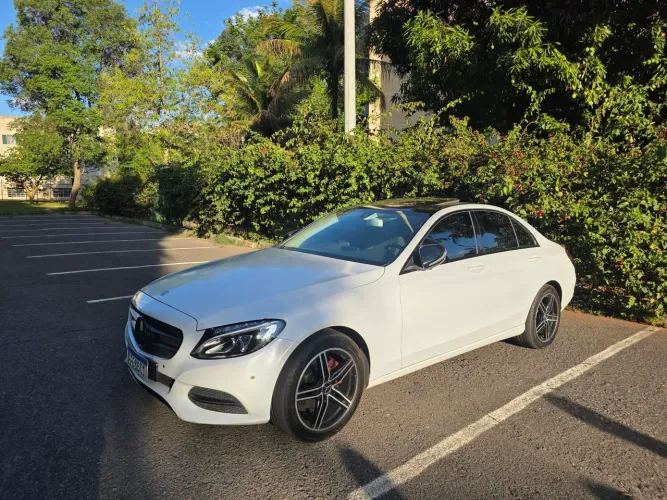 Mercedes-Benz C-200 Avantgarde 2.0 TB 16V 184cv Aut. 2015