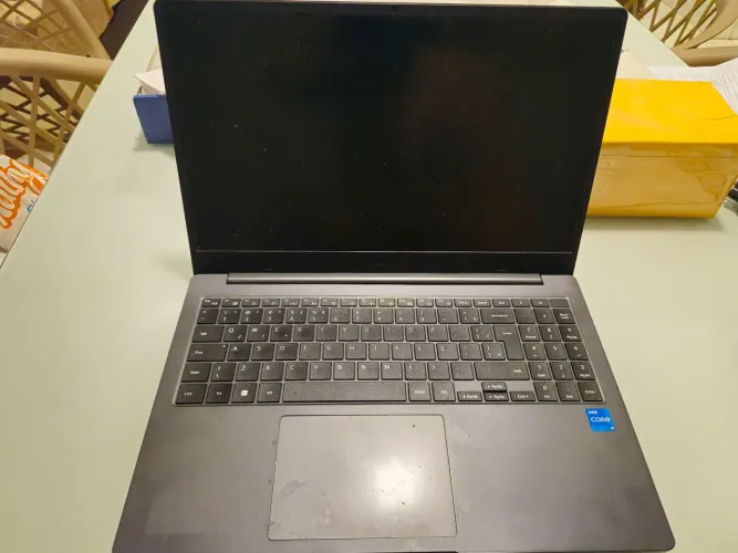 Vendo ou troco notbook sansung book 2 para retirada de peça.