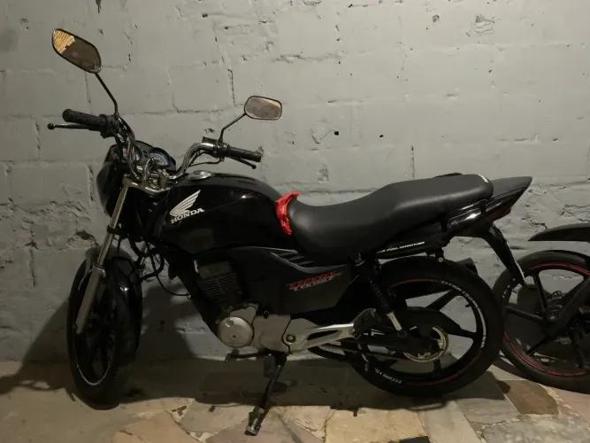 Vendo titan 150 mix