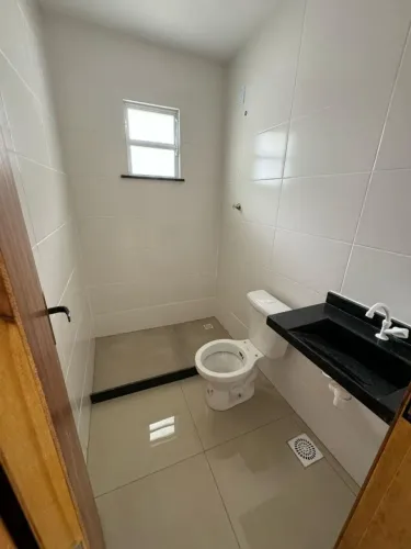 CASA CONTEMPORÂNEA NO PORCELANATO | PEDRA DE GUARATIBA