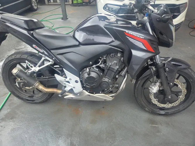 Honda / CB 500F