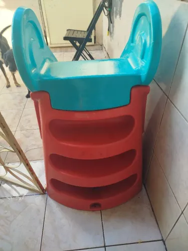 Escorregador vendo