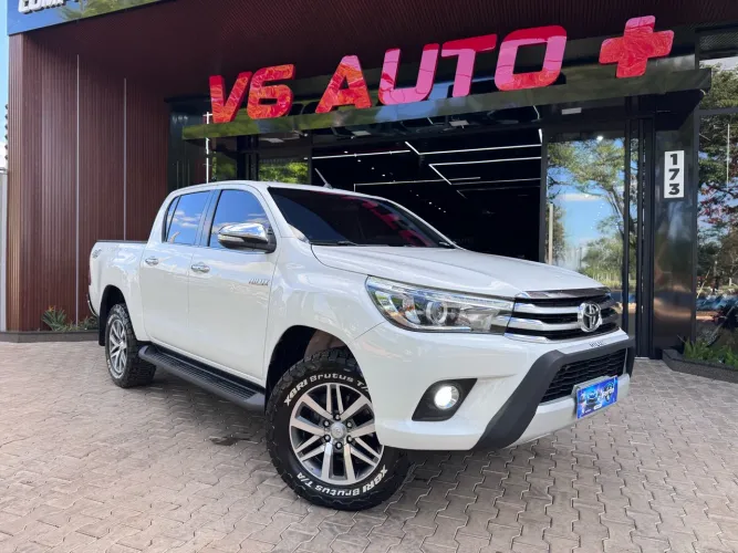 Toyota Hilux CD SRX 4X4 2.8 TDI 16V Diesel Aut. 2017