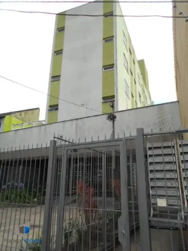 APTO DESOCUPADO 1 DORMITÓRIO COM BOX