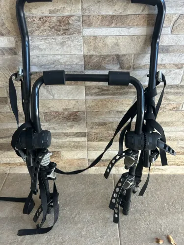 Suporte automotivo para carregar bicicleta