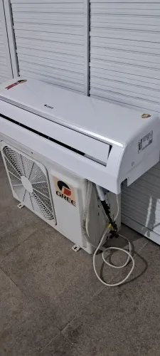 Ar condicionado split GREE 18.000 btus semi novo