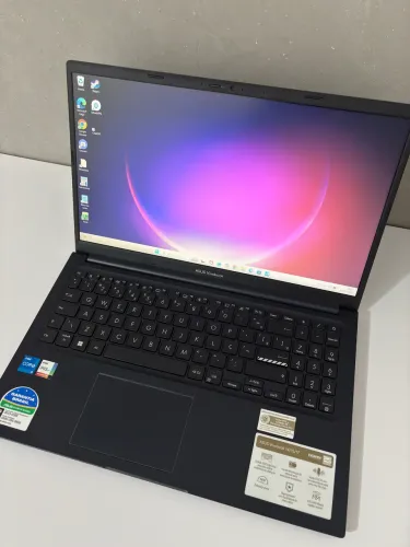 Notebook ASUS vivobook 15 i5 estado de novo na Garantia 