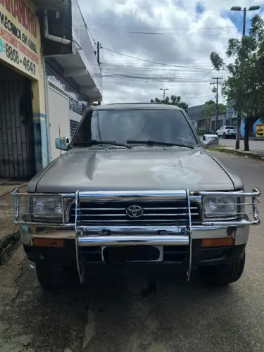 Toyota Hilux SW4 4X4 2.8 Diesel 1995