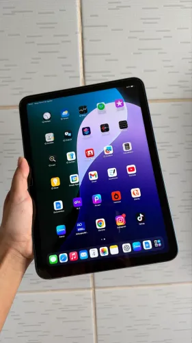 iPad 10° geração 64gb novíssimo sem marcas de uso