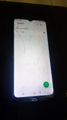 Samsung A03 Core trincado mas funciona