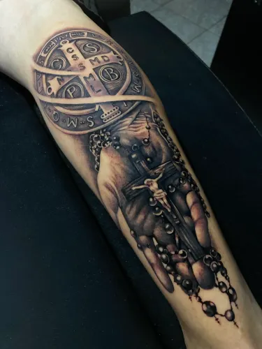 Tatuagem Realista Profissional | Realismo Preto e Cinza | Alta Qualidade