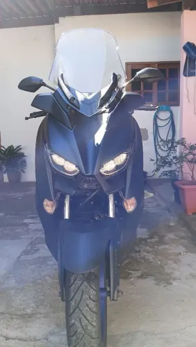 Xmax 250 ano 2024