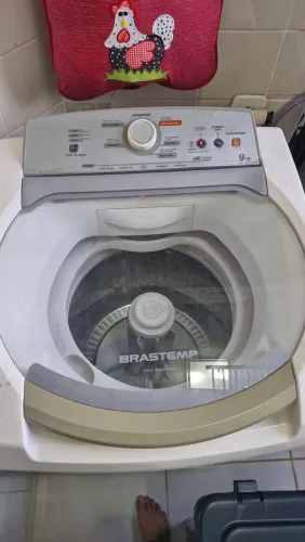Máquina de Lavar Roupas Brastemp 9kg (Semi Nova)