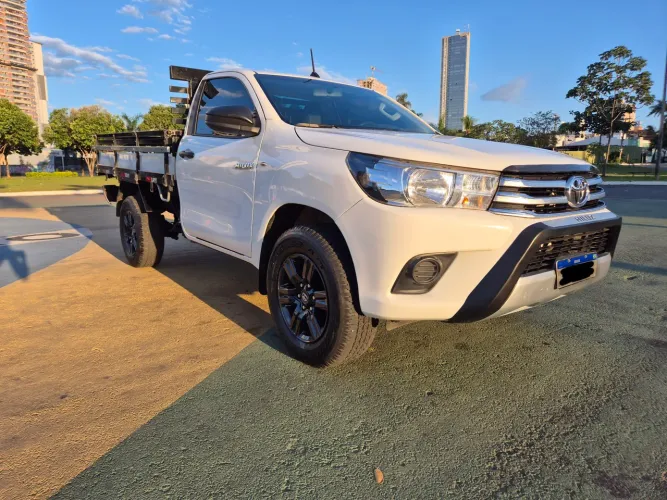 Toyota Hilux Chassi 4X4 2.8 TDI Diesel Mec. 2024