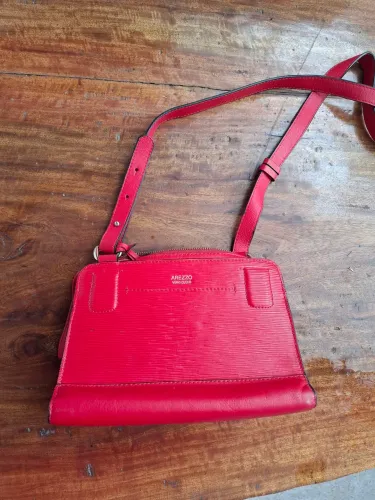 Bolsa Arezzo