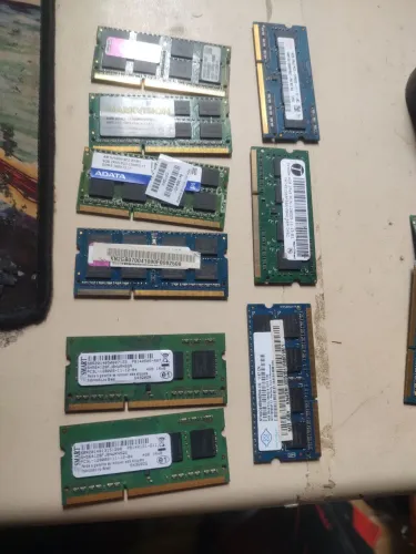 Memória ddr 3 4gb falar com Ivan telefone *11 ou *