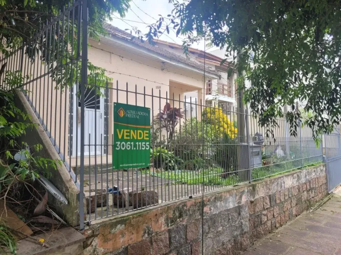 Casa msta na Rua Gana