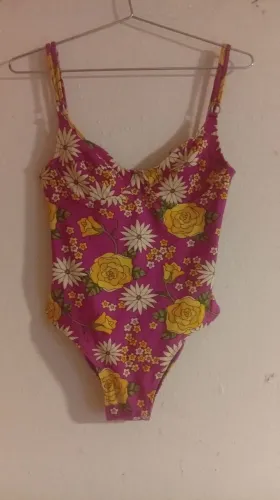 Maiô / Body Farm Original Estampa Floral Rosa e Amarelo com Aro Tam M/G