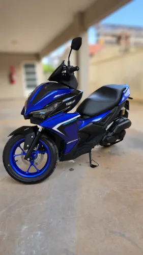 Yamaha Aerox ABS Connected 2026