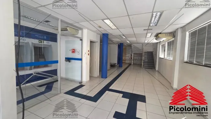 Prédio Comercial Vila Prudente próximo ao Metrô , Avenida Vila Ema 2 salões de 200 m 6 ban