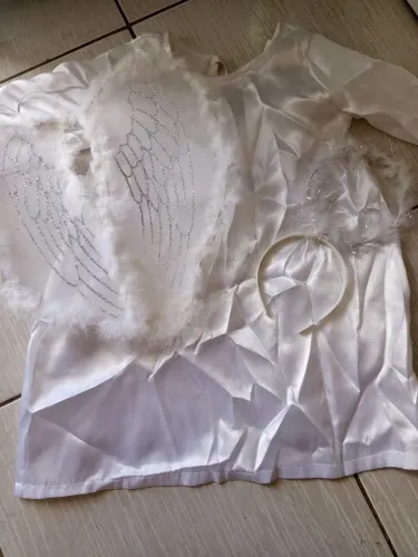 Fantasia de anjinho