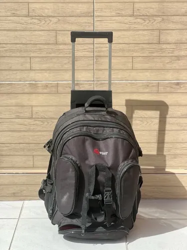 Bolsa Mochila Fotográfica West com Rodinhas e Alça Retrátil