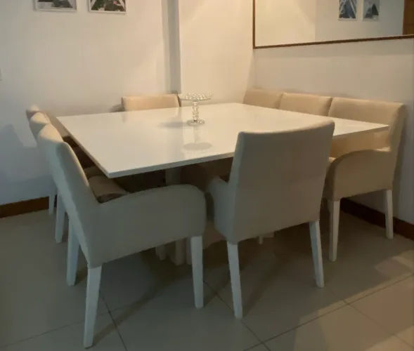 Mesa 8 lugares
