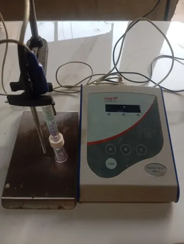 Vendo medidor de pH MB10.