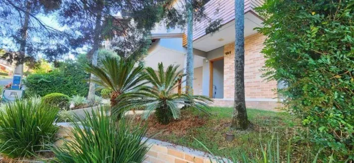 Casa com 3 dormitórios para alugar, 290 m² por R$ 14.727,00 - Vila Marieta - Campinas/SP
