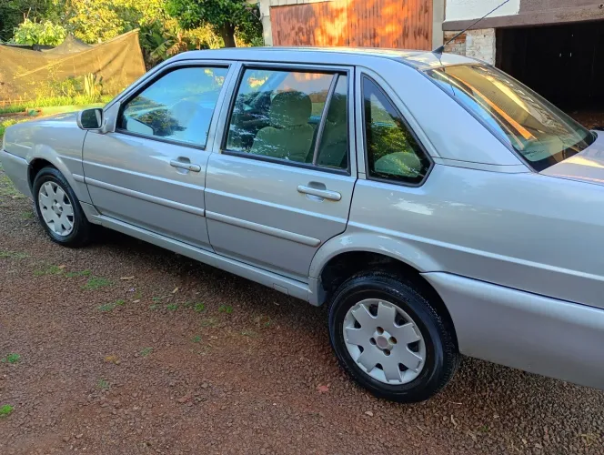 Volkswagen Santana 2.0 MI 2P E 4P 2004