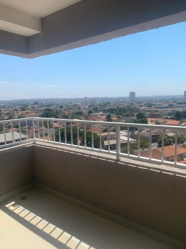 Apartamento Varandas Bueno 78m²