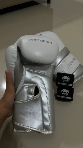 ? Kit de Boxe Completo - Pretorian + Venum