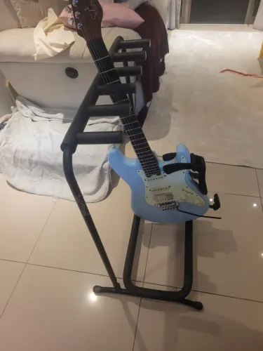 Estante/Suporte de Guitarra/Instrumentos