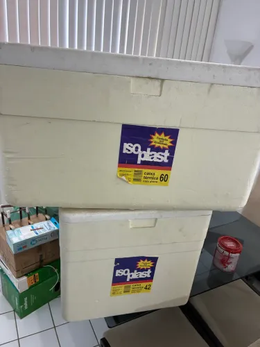 Caixas térmicas 60L e 42L