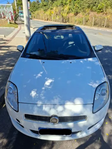 Fiat Bravo Absolute 1.8 Flex 16V 5P 2012