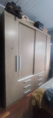 Guarda roupa