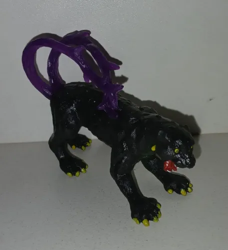 BONECO MINIATURA CRIATURA MISTICA MITICA MONSTRO MITICO MAGICO PANTERA NEGRA