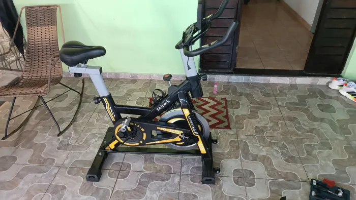 BICICLETA ERGOMÉTRICA