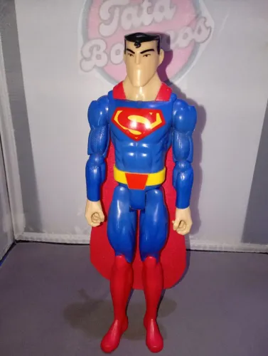 Boneco Superman DC Hasbro 30.cm