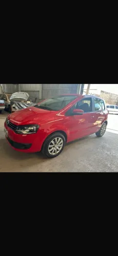 Volkswagen Fox 1.6 MI Total Flex 8V 5P 2014