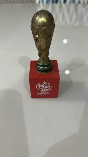 Troféu coca cola copa de 2006.