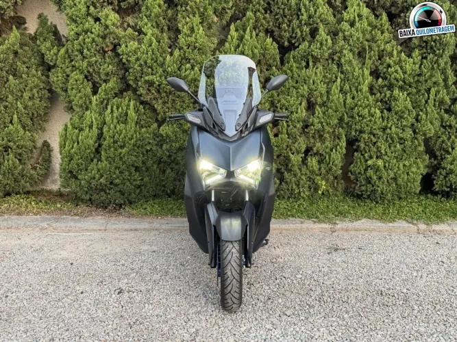 Yamaha Xmax 250 abs 2025