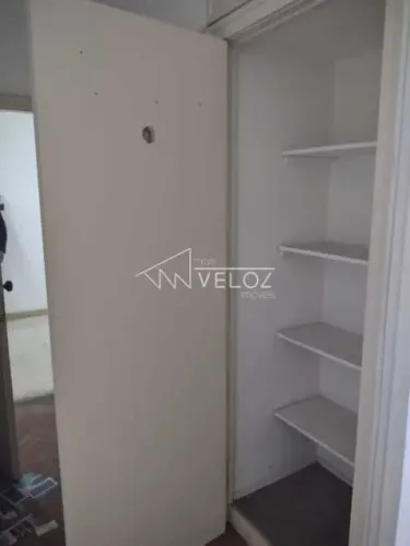 Sala : / Comercial / Centro