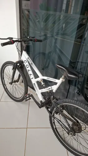 Bicicleta Aro 26 Colli GPS 21 Marchas Freio V-Brake Quadro Aço Carbono