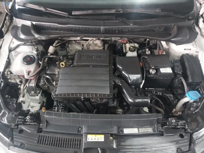 Volkswagen Polo 1.6 MSI Flex 16V 5P 2021
