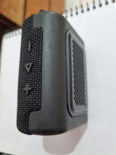 ESTOU VENDENDO ESTA CAIXINHA JBL