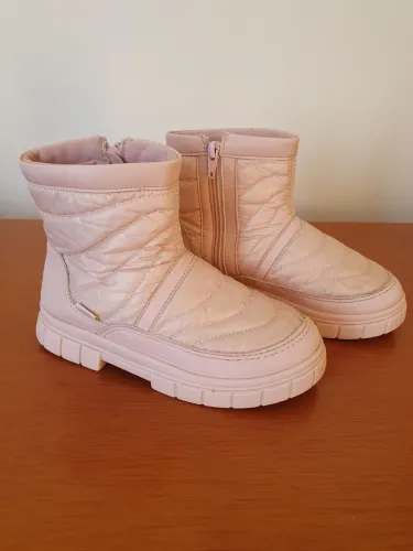 Bota pampili