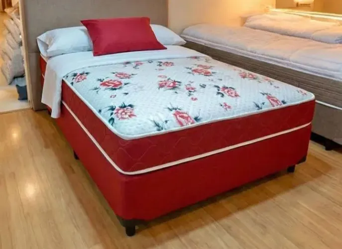 Camas de casal na promoção