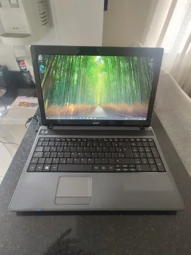 Notebook Acer core i5 Tela grande