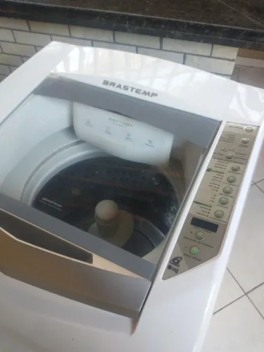 Máquina de lavar 8kg 500,00